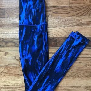Lululemon size 4 full length leggings